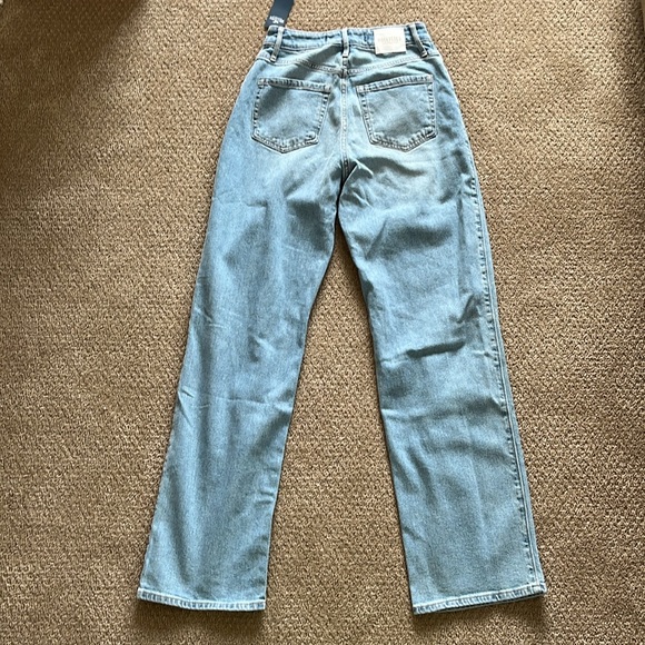 Hollister High-rise Dad Jeans - Picture 2 of 4
